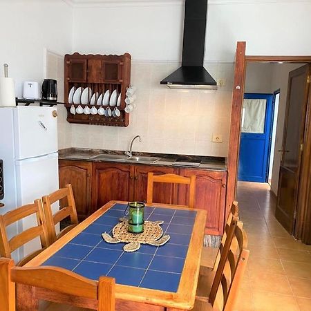Casa Los Juanes Caleta de Sebo Extérieur photo