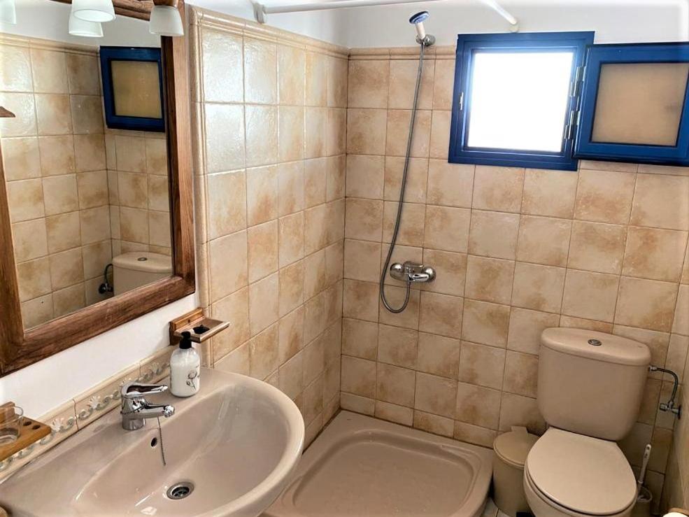 Casa Los Juanes Caleta de Sebo Extérieur photo